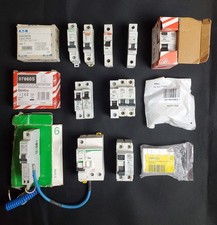 Electrical circuit breaker /