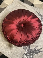 Burgundy/Red Pinwheel Scatter