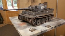 Heng long 1/16  RC German Tiger 1 custom paint pro platinum ,smoking  Barrel