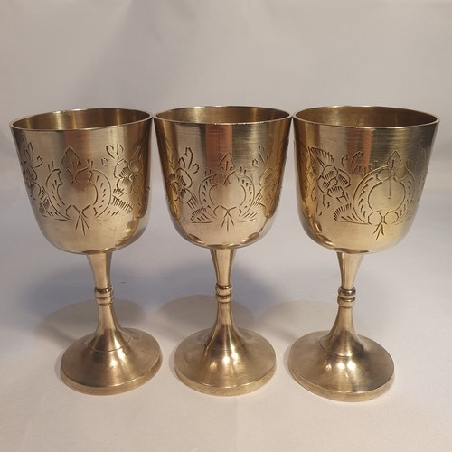 Vintage engraved silver - vintage, plate