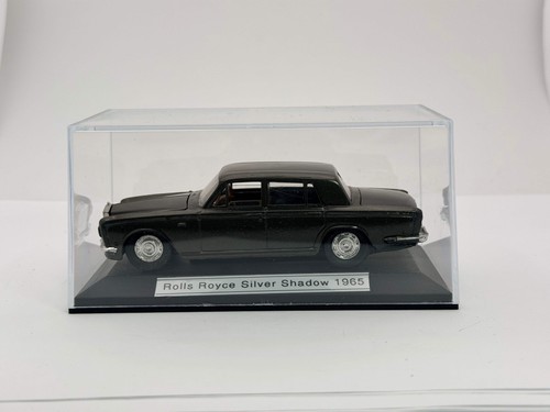 Rolls royce silver shadow - silver,