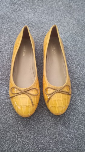French sole amelie - french, tumeric