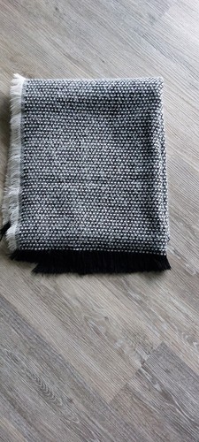 Women extra large scarf new - extra,