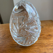 💎 Lead Crystal Egg