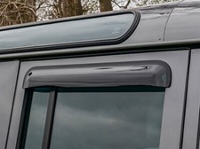 Land Rover Defender & Series -