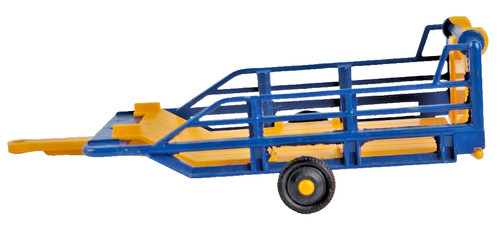 Britains 9557 scale bale - britains,