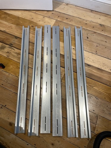 Loft zone storage - storage, beams