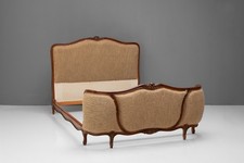 Three Panel Corbeille Bed