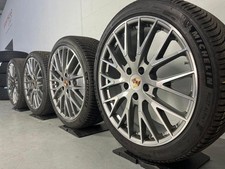 Porsche Panamera G3 976 21