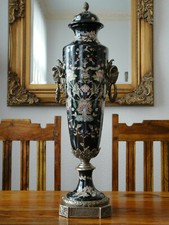 Lidded vase porcelain bronze