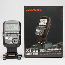 Godox XT32C 2,4GHz Wireless Flash Trigger For Canon Cameras, off camera flash.  