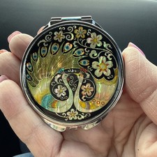 Mother of Pearl Lacquer Inlay