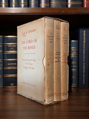 The lord rings trilogy - rings,