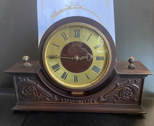 Vintag mantel clock - mantel, shelf