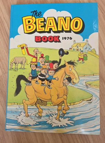 Vintage beano book 1976 very - book,