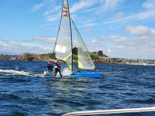 Performance trimaran dinghy - trimaran,