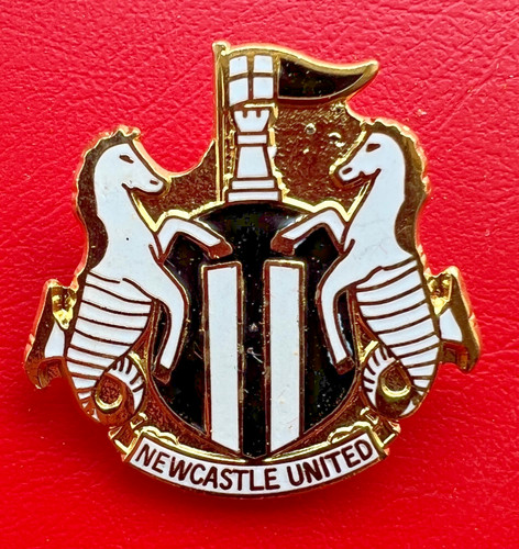 Enamel newcastle united - enamel,
