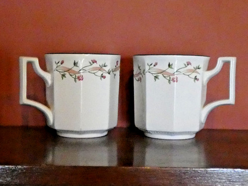 Johnson brothers cups - x,