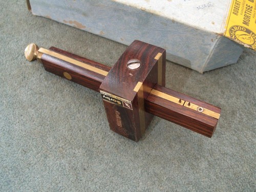 Excellent rosewood mortice - excellent,