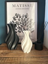 3D Printed Vase - Swirl Vase Flower Vase Ornamental Vase - Dried Flower Vase