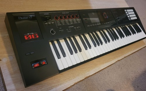 Roland fa06 61 - roland, key