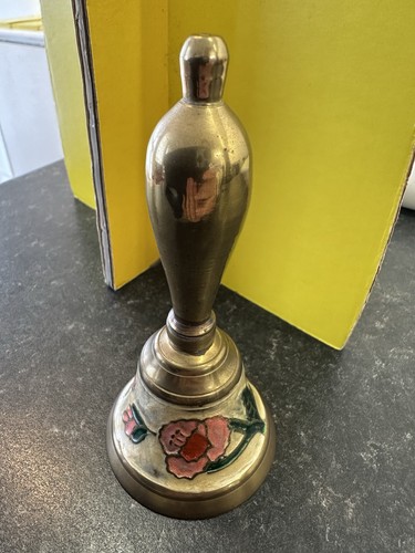 Vintage small brass metal - vintage, hand