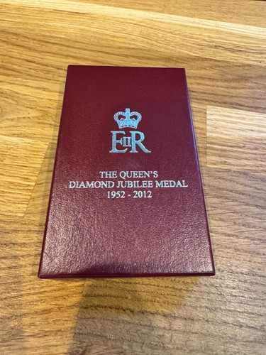 The queen diamond jubilee - queen’s,