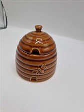 Vintage beehive and bee honey pot holkham pottery