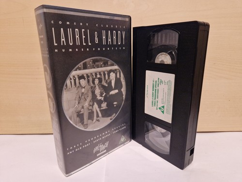 Laurel hardy any - &,
