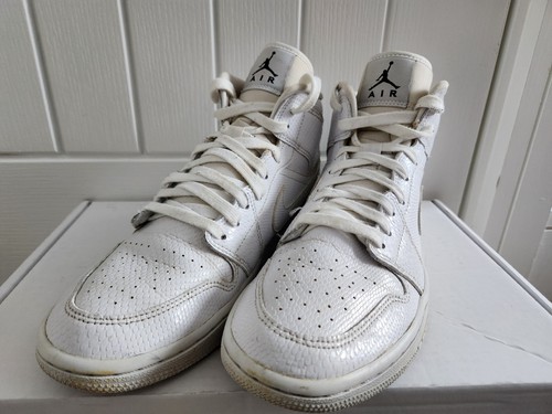 Air jordan mid trainers - air,