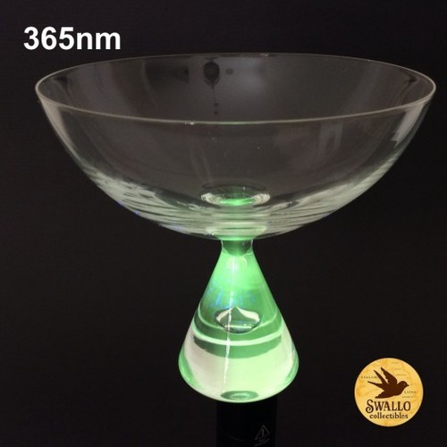 Vintage champagne glasses - champagne,