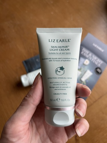 Liz earle skin - liz, light