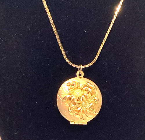 Vintage gold tone floral - vintage,