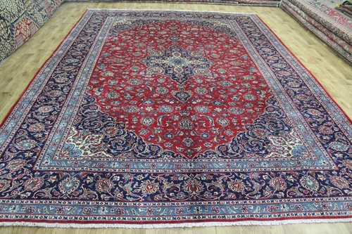 Fine handmade oriental carpet - handmade,