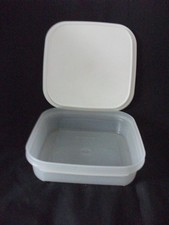 Tupperware Square Sandwich/