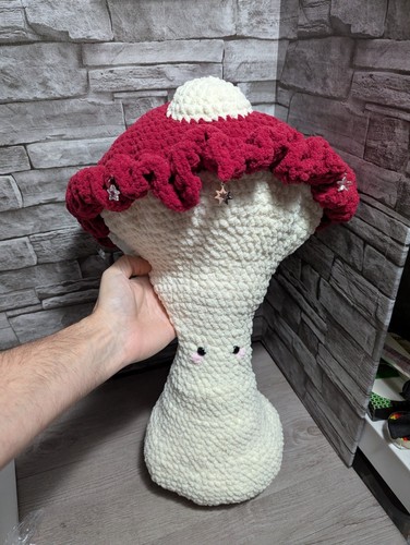 Large handmade crochet - large,