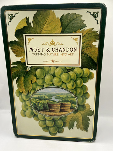 Moët chandon champagne - moët,