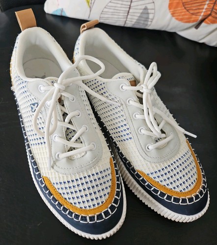 Women xti trainers - women's,