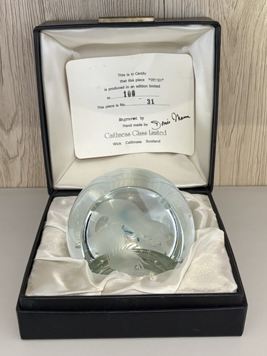 Caithness glass paperweight - caithness,