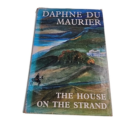 House the strand daphne - house,