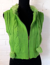 UO Womens Gilet Size Medium Green Fur Lined Hooded Cable Knit Pom Pom Drawstring