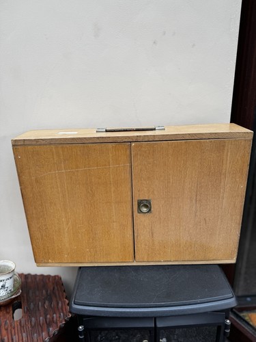 Vintage geology portable