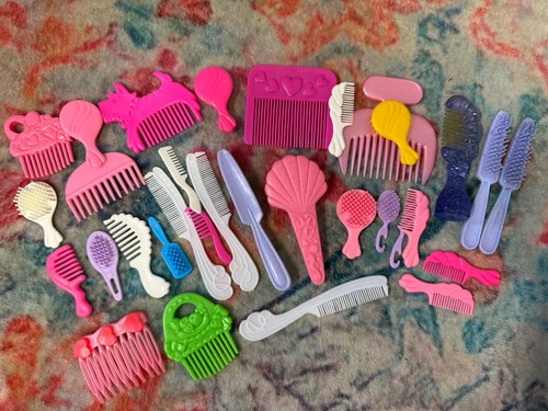 Barbie vintage brush - barbie,