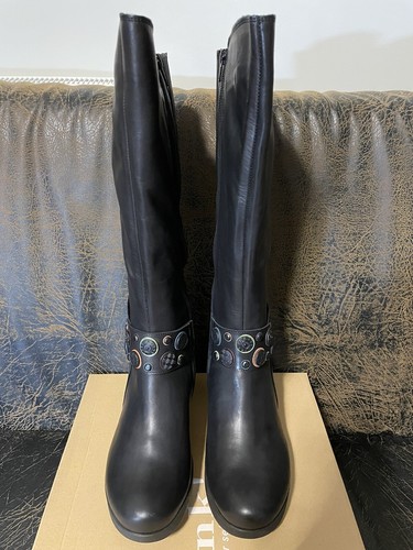Think womens boots size - think!,