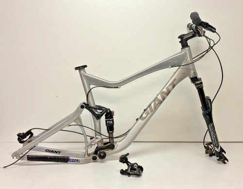 Giant reign two - reign,