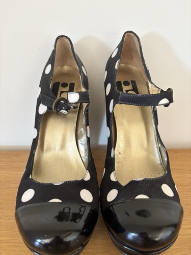 Red dead women s - or, women’s