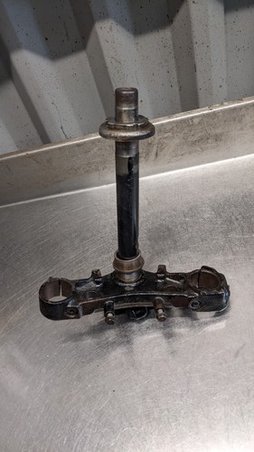 Honda cb750k bottom yoke lower - yoke,
