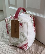 Pretty & Practical Handmade