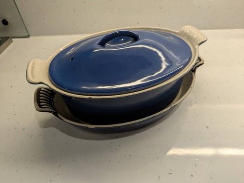 Creuset oval lidded - le,