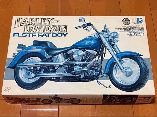 Harley davidson flstf fat - 1/6,